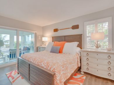 Sanibels Island Top Two Bedroom Beach Vacation Condo By Far!